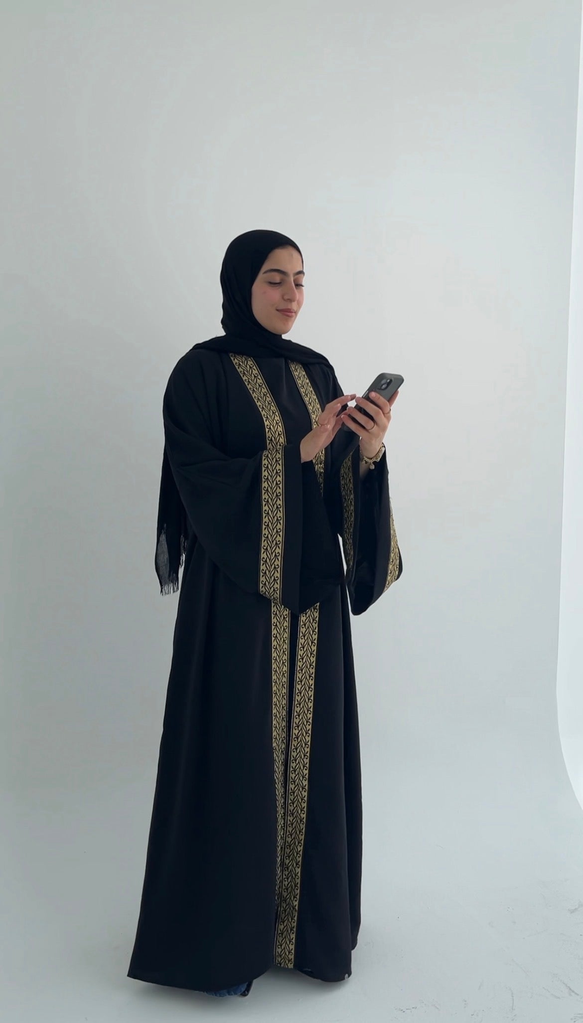 Malika Abaya