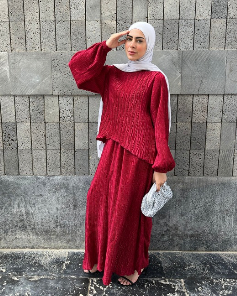 Burgundy set